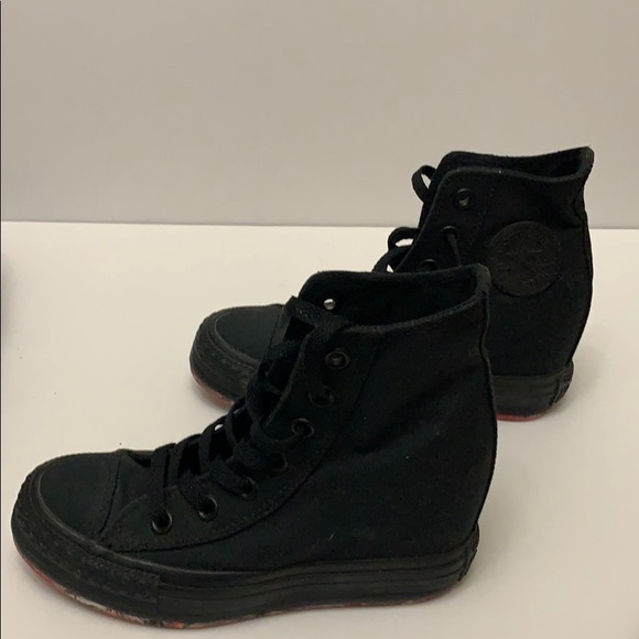 Converse• Chuck Taylor All Star Platform - Picture 5 of 7